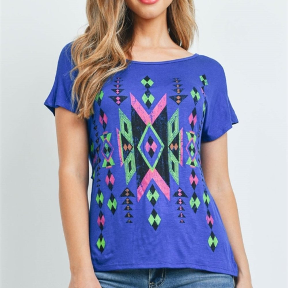 NWT *BOUTIQUE* AZTEC PRINT TOP w/CROSS OVER BACK - Picture 2 of 4
